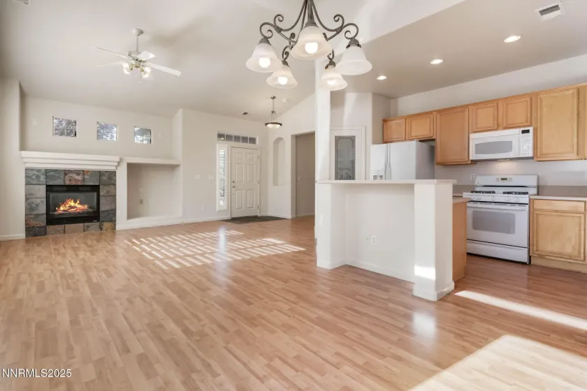 10492 Gold Trail, Reno, Nevada 89521, 2 Bedrooms Bedrooms, ,2 BathroomsBathrooms,Residential,Residential,Gold Trail,250057960