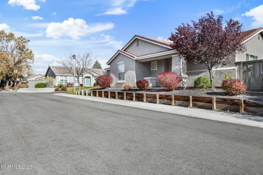 10492 Gold Trail, Reno, Nevada 89521, 2 Bedrooms Bedrooms, ,2 BathroomsBathrooms,Residential,Residential,Gold Trail,250057960