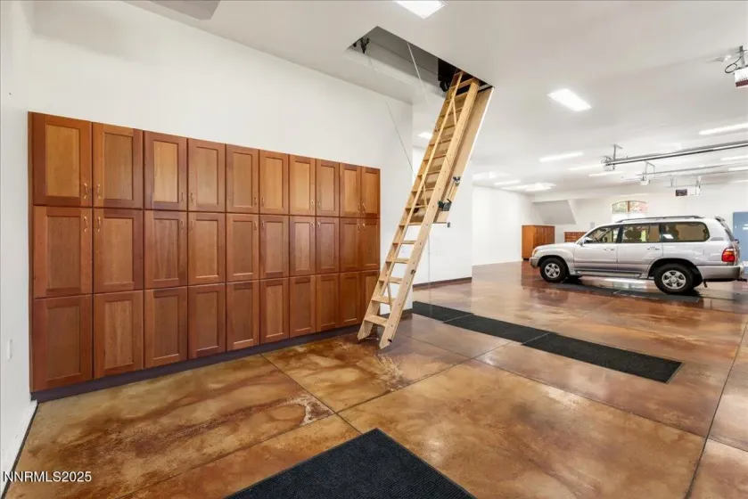 20000 Bordeaux, Reno, Nevada 89511, 4 Bedrooms Bedrooms, ,5 BathroomsBathrooms,Residential,Residential,Bordeaux,250057963