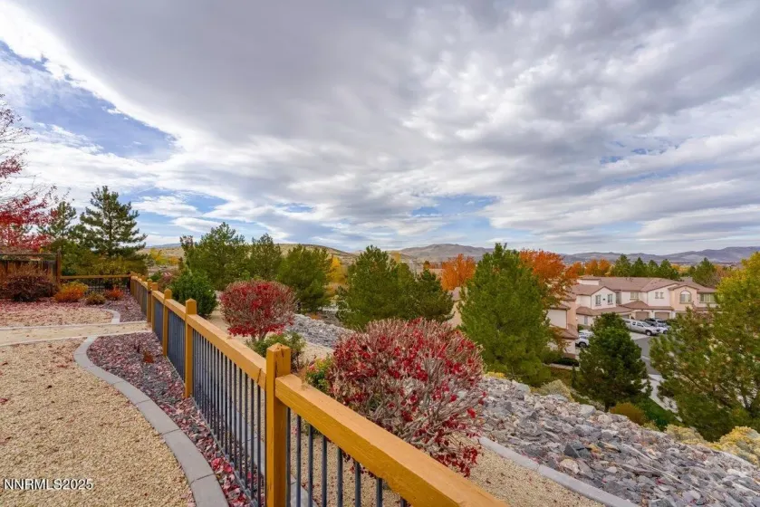 6090 Cielo, Sparks, Nevada 89436, 3 Bedrooms Bedrooms, ,2 BathroomsBathrooms,Residential,Residential,Cielo,250057965