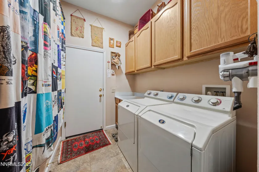 1105 Wisteria, Minden, Nevada 89423, 4 Bedrooms Bedrooms, ,2 BathroomsBathrooms,Residential,Residential,Wisteria,250057967