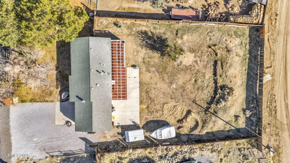 5680 Dolores, Sparks, Nevada 89436, 3 Bedrooms Bedrooms, ,2 BathroomsBathrooms,Residential,Residential,Dolores,250057969