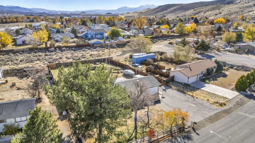 5680 Dolores, Sparks, Nevada 89436, 3 Bedrooms Bedrooms, ,2 BathroomsBathrooms,Residential,Residential,Dolores,250057969