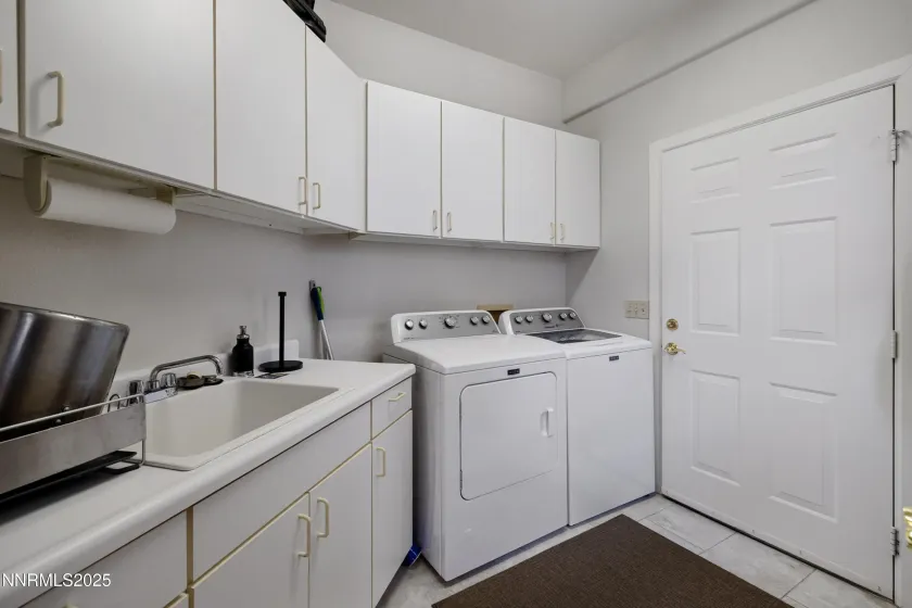 14240 Bandolier, Reno, Nevada 89511, 4 Bedrooms Bedrooms, ,3 BathroomsBathrooms,Residential,Residential,Bandolier,250057970