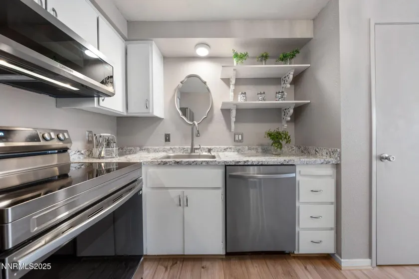 3183 Imperial, Carson City, Nevada 89706, 2 Bedrooms Bedrooms, ,1 BathroomBathrooms,Residential,Residential,Imperial,250057972