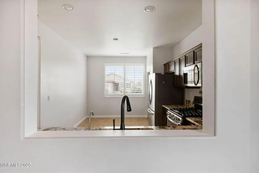 104 Catlin, Dayton, Nevada 89403, 3 Bedrooms Bedrooms, ,2 BathroomsBathrooms,Residential,Residential,Catlin,250057971