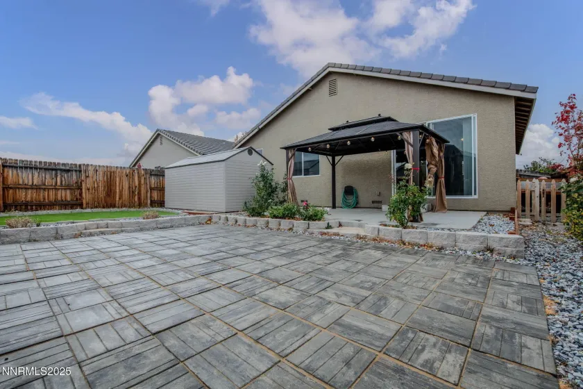 104 Catlin, Dayton, Nevada 89403, 3 Bedrooms Bedrooms, ,2 BathroomsBathrooms,Residential,Residential,Catlin,250057971