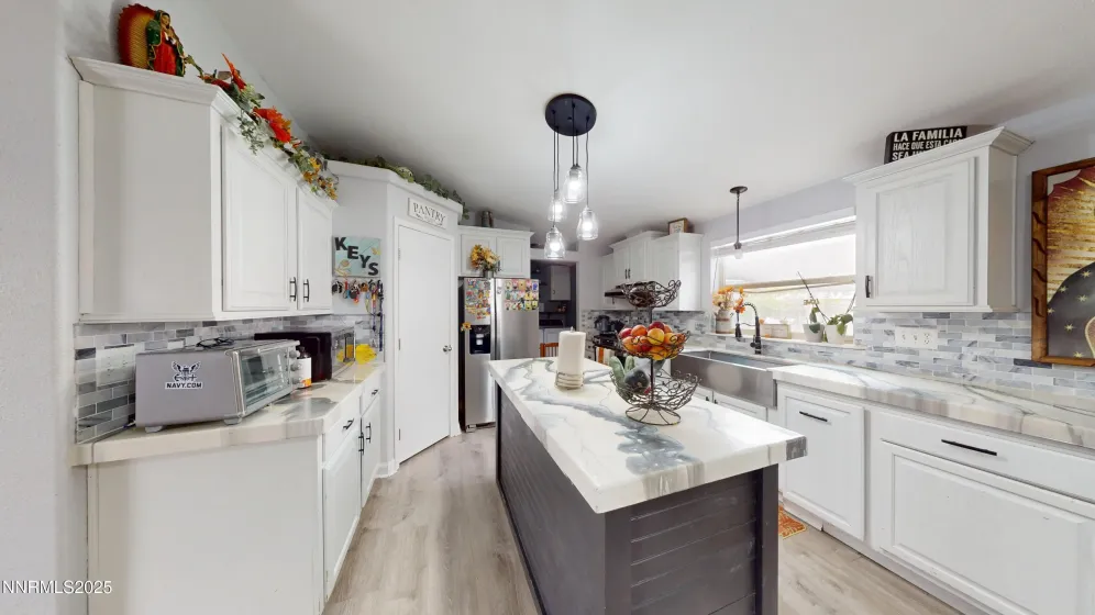 4220 Alloy, Winnemucca, Nevada 89445, 6 Bedrooms Bedrooms, ,2 BathroomsBathrooms,Residential,Residential,Alloy,250057974