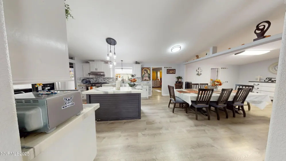 4220 Alloy, Winnemucca, Nevada 89445, 6 Bedrooms Bedrooms, ,2 BathroomsBathrooms,Residential,Residential,Alloy,250057974