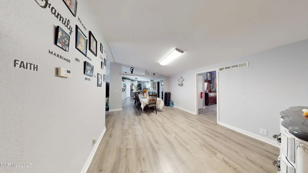 4220 Alloy, Winnemucca, Nevada 89445, 6 Bedrooms Bedrooms, ,2 BathroomsBathrooms,Residential,Residential,Alloy,250057974