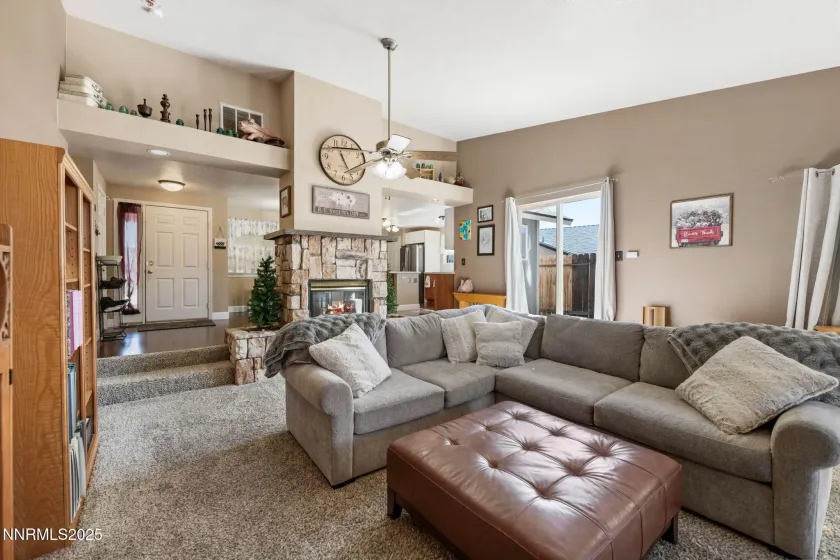 3574 Haystack, Carson City, Nevada 89705, 3 Bedrooms Bedrooms, ,2 BathroomsBathrooms,Residential,Residential,Haystack,250057973