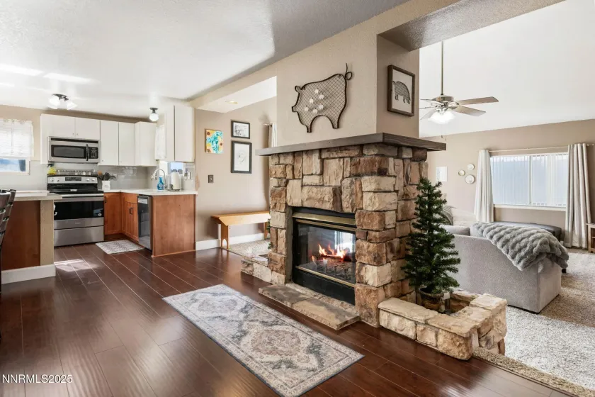 3574 Haystack, Carson City, Nevada 89705, 3 Bedrooms Bedrooms, ,2 BathroomsBathrooms,Residential,Residential,Haystack,250057973