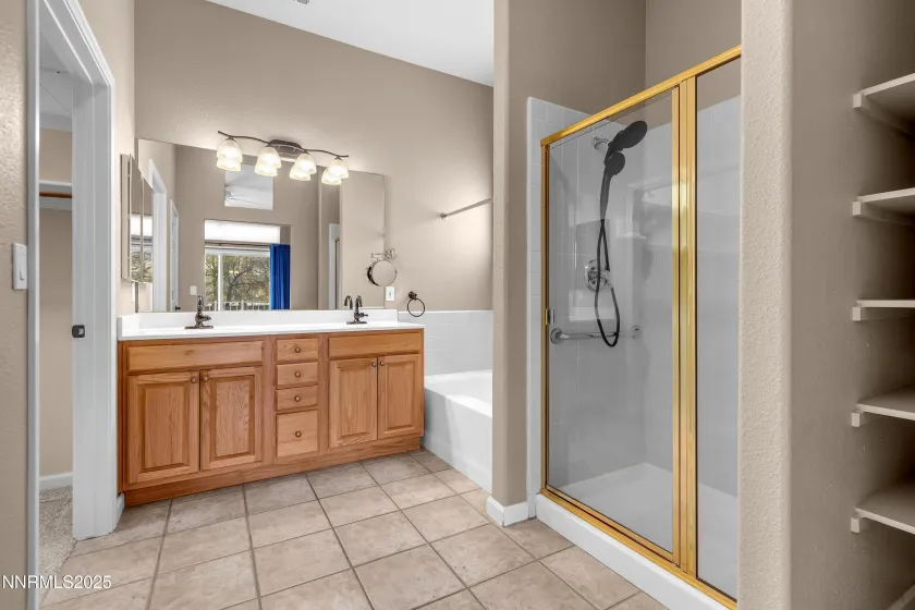 488 Sierra Leaf, Reno, Nevada 89511, 2 Bedrooms Bedrooms, ,2 BathroomsBathrooms,Residential,Residential,Sierra Leaf,250057975