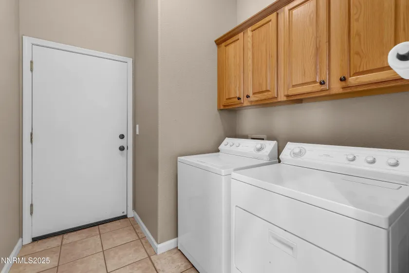 488 Sierra Leaf, Reno, Nevada 89511, 2 Bedrooms Bedrooms, ,2 BathroomsBathrooms,Residential,Residential,Sierra Leaf,250057975