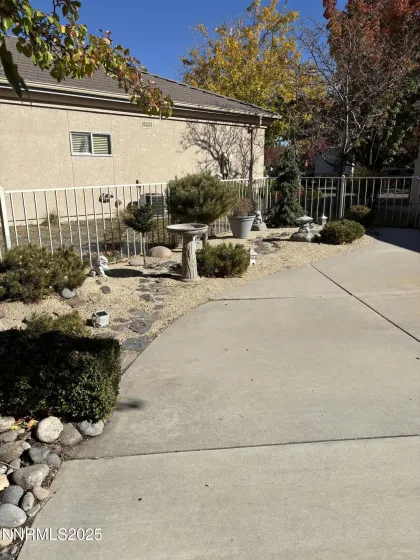 488 Sierra Leaf, Reno, Nevada 89511, 2 Bedrooms Bedrooms, ,2 BathroomsBathrooms,Residential,Residential,Sierra Leaf,250057975
