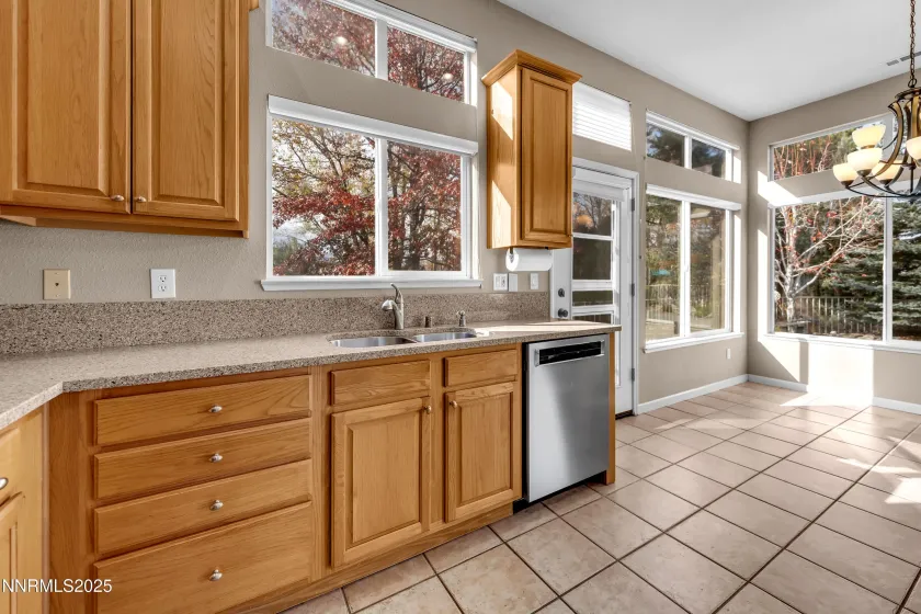 488 Sierra Leaf, Reno, Nevada 89511, 2 Bedrooms Bedrooms, ,2 BathroomsBathrooms,Residential,Residential,Sierra Leaf,250057975