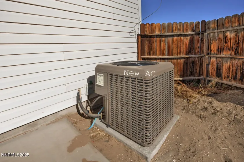 981 Mckay, Fallon, Nevada 89406, 3 Bedrooms Bedrooms, ,2 BathroomsBathrooms,Residential,Residential,Mckay,250057982