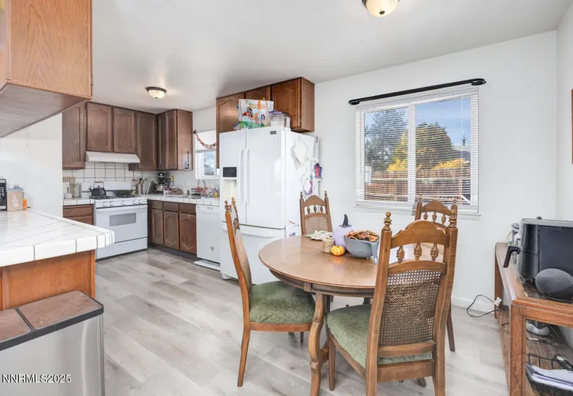 981 Mckay, Fallon, Nevada 89406, 3 Bedrooms Bedrooms, ,2 BathroomsBathrooms,Residential,Residential,Mckay,250057982