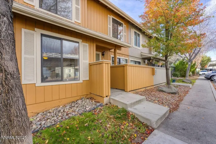 3230 Wedekind, Sparks, Nevada 89431, 2 Bedrooms Bedrooms, ,3 BathroomsBathrooms,Residential,Residential,Wedekind,250057983