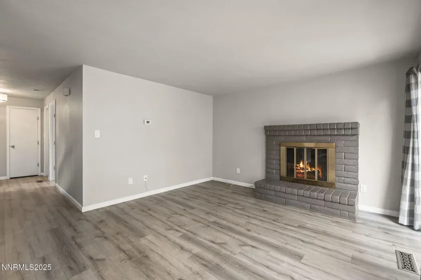 1214 Conway, Reno, Nevada 89503, 3 Bedrooms Bedrooms, ,2 BathroomsBathrooms,Residential,Residential,Conway,250057985