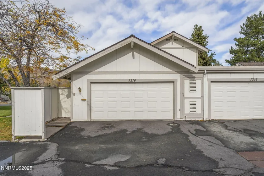 1214 Conway, Reno, Nevada 89503, 3 Bedrooms Bedrooms, ,2 BathroomsBathrooms,Residential,Residential,Conway,250057985
