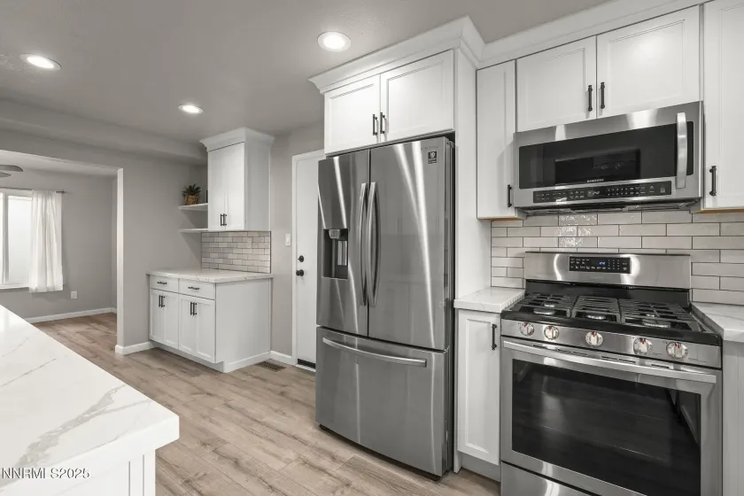 1214 Conway, Reno, Nevada 89503, 3 Bedrooms Bedrooms, ,2 BathroomsBathrooms,Residential,Residential,Conway,250057985