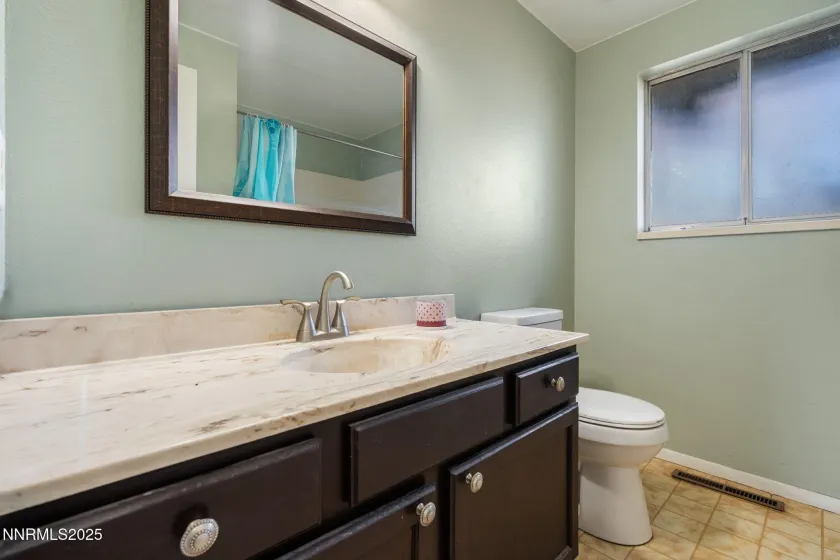 103 Oregon, Yerington, Nevada 89447, 4 Bedrooms Bedrooms, ,2 BathroomsBathrooms,Residential,Residential,Oregon,250057989