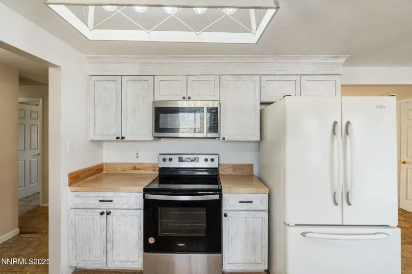 103 Oregon, Yerington, Nevada 89447, 4 Bedrooms Bedrooms, ,2 BathroomsBathrooms,Residential,Residential,Oregon,250057989