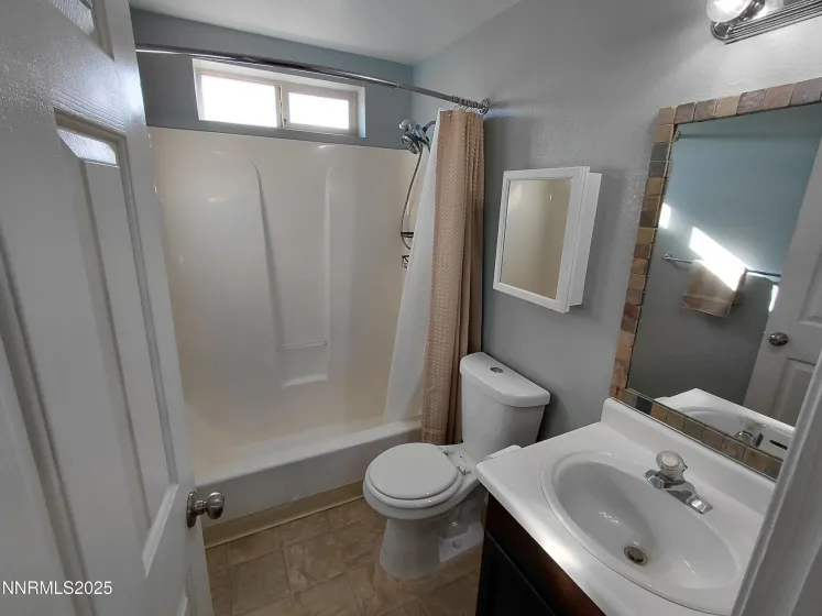 3560 Haystack, Carson City, Nevada 89705, 3 Bedrooms Bedrooms, ,2 BathroomsBathrooms,Residential,Residential,Haystack,250057997