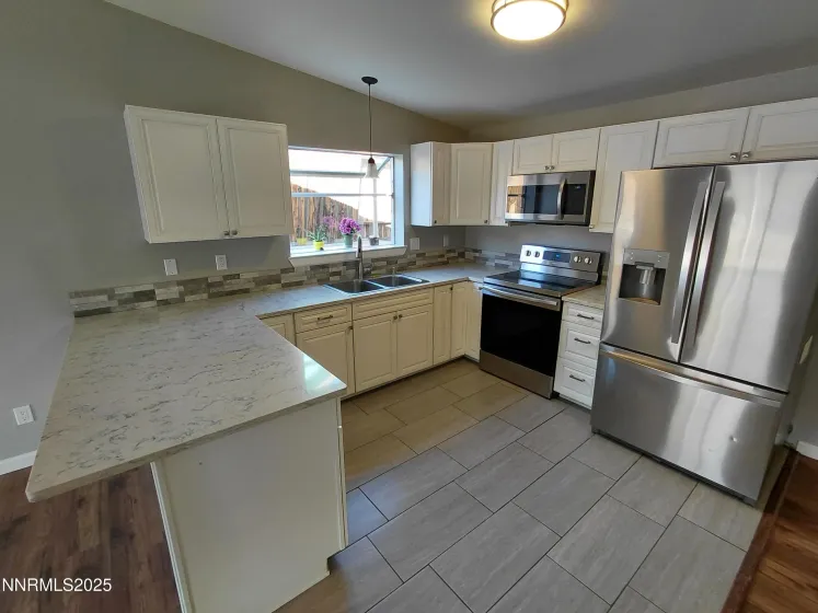 3560 Haystack, Carson City, Nevada 89705, 3 Bedrooms Bedrooms, ,2 BathroomsBathrooms,Residential,Residential,Haystack,250057997