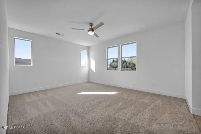 8609 Crandell, Reno, Nevada 89506, 3 Bedrooms Bedrooms, ,2 BathroomsBathrooms,Residential,Residential,Crandell,250057998