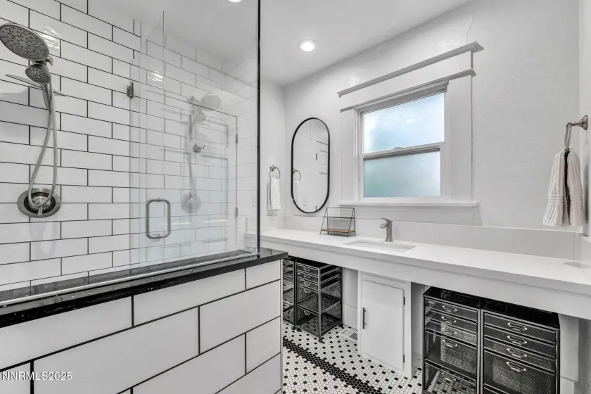 960 Ralston, Reno, Nevada 89503, 2 Bedrooms Bedrooms, ,1 BathroomBathrooms,Residential,Residential,Ralston,250000747