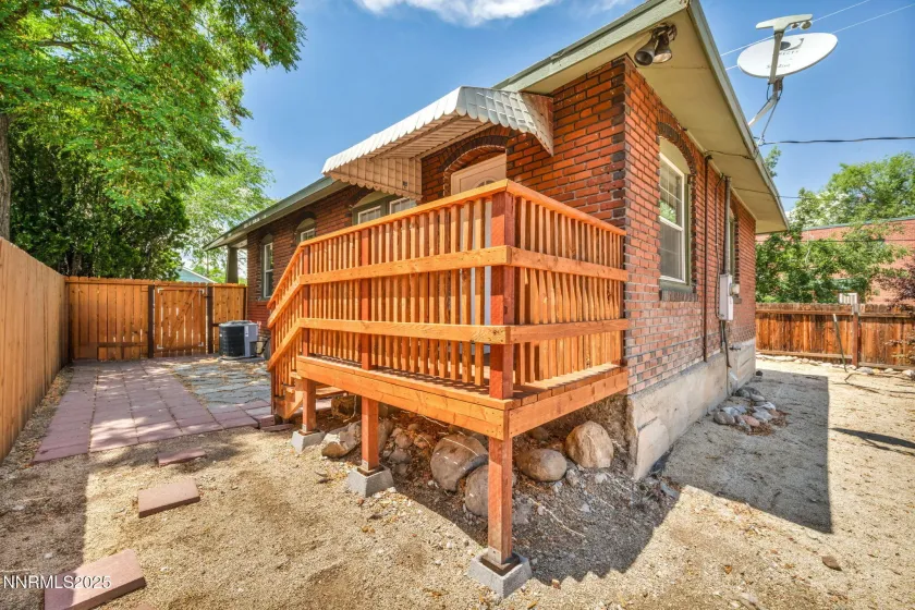 960 Ralston, Reno, Nevada 89503, 2 Bedrooms Bedrooms, ,1 BathroomBathrooms,Residential,Residential,Ralston,250000747