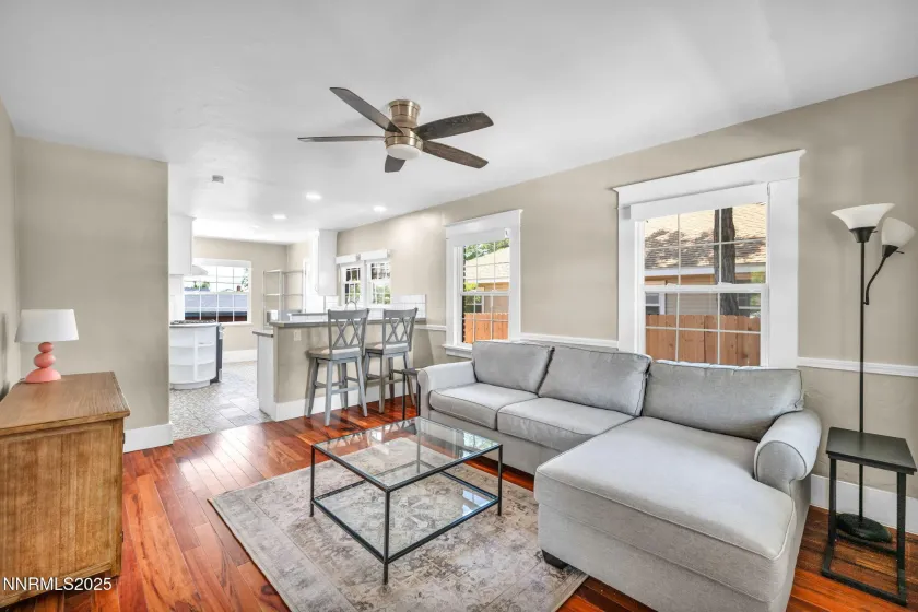 960 Ralston, Reno, Nevada 89503, 2 Bedrooms Bedrooms, ,1 BathroomBathrooms,Residential,Residential,Ralston,250000747