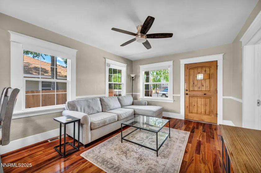 960 Ralston, Reno, Nevada 89503, 2 Bedrooms Bedrooms, ,1 BathroomBathrooms,Residential,Residential,Ralston,250000747