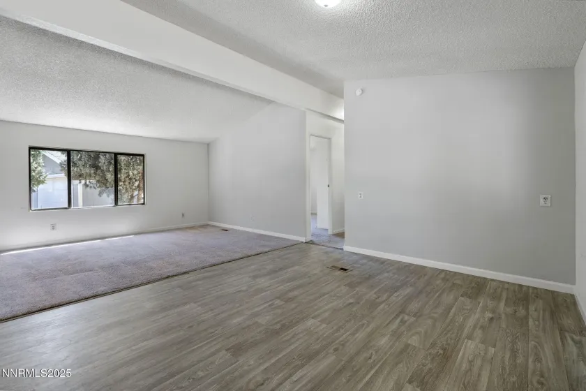 52 Ave De La Bleu De Clair, Sparks, Nevada 89434, 3 Bedrooms Bedrooms, ,2 BathroomsBathrooms,Residential,Residential,Ave De La Bleu De Clair,250058001