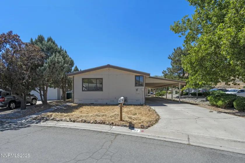 52 Ave De La Bleu De Clair, Sparks, Nevada 89434, 3 Bedrooms Bedrooms, ,2 BathroomsBathrooms,Residential,Residential,Ave De La Bleu De Clair,250058001