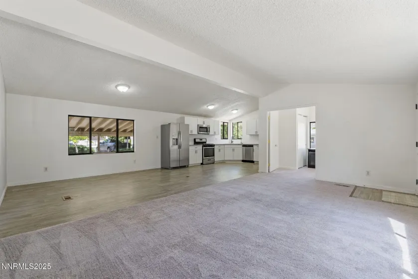 52 Ave De La Bleu De Clair, Sparks, Nevada 89434, 3 Bedrooms Bedrooms, ,2 BathroomsBathrooms,Residential,Residential,Ave De La Bleu De Clair,250058001