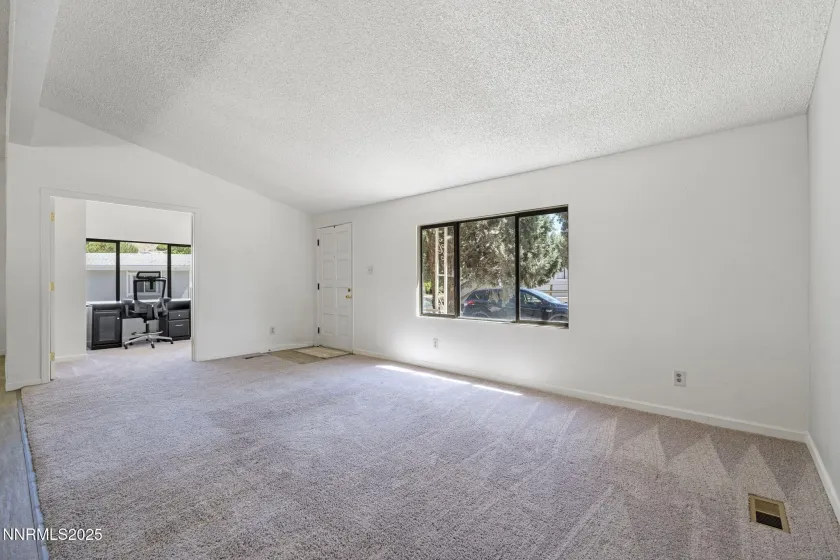 52 Ave De La Bleu De Clair, Sparks, Nevada 89434, 3 Bedrooms Bedrooms, ,2 BathroomsBathrooms,Residential,Residential,Ave De La Bleu De Clair,250058001