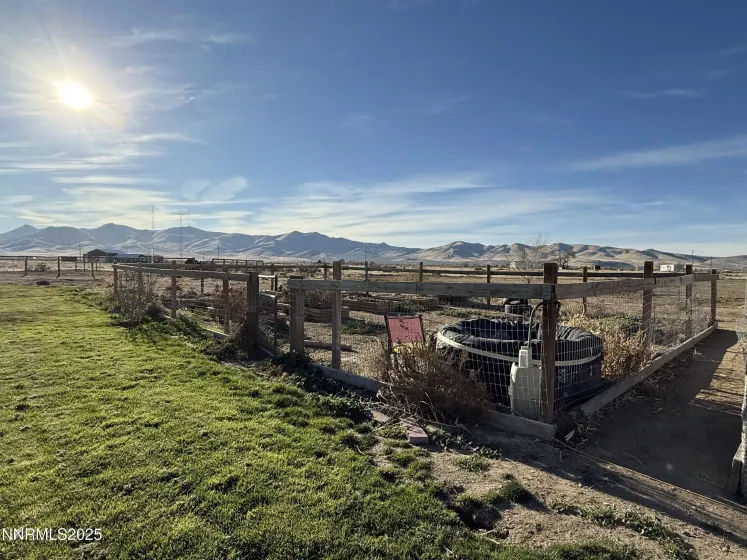 5355 Godchaux, Winnemucca, Nevada 89445, 3 Bedrooms Bedrooms, ,2 BathroomsBathrooms,Residential,Residential,Godchaux,250058003