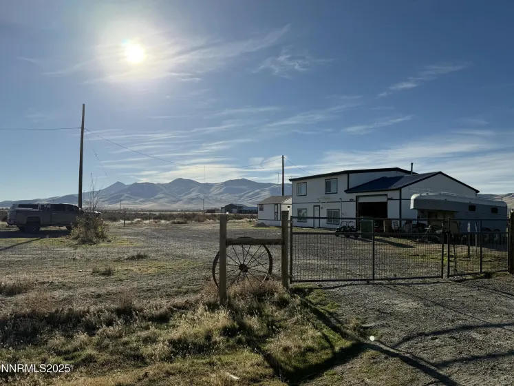 5355 Godchaux, Winnemucca, Nevada 89445, 3 Bedrooms Bedrooms, ,2 BathroomsBathrooms,Residential,Residential,Godchaux,250058003