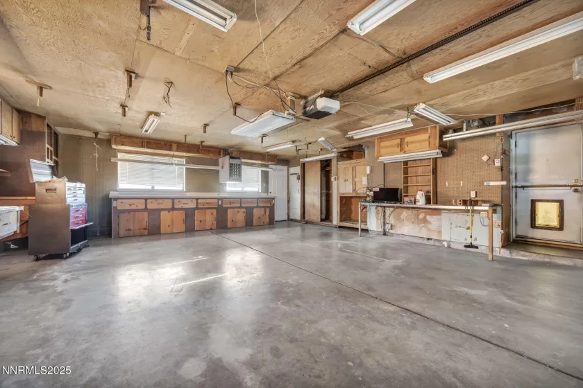 635 Cordone, Reno, Nevada 89502, 3 Bedrooms Bedrooms, ,2 BathroomsBathrooms,Residential,Residential,Cordone,250058004