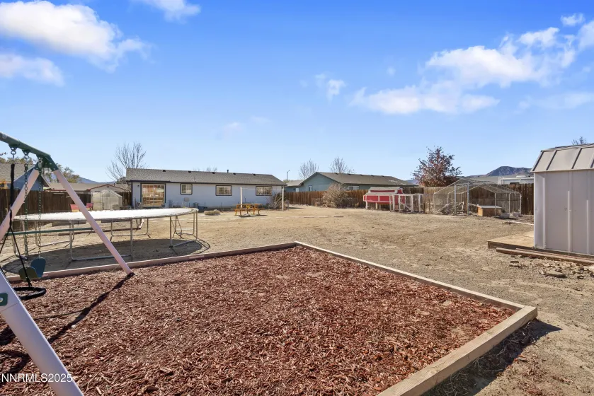 204 Gordon, Dayton, Nevada 89403, 3 Bedrooms Bedrooms, ,2 BathroomsBathrooms,Residential,Residential,Gordon,250058006