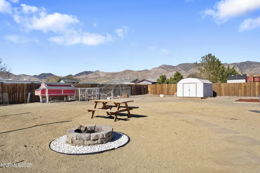 204 Gordon, Dayton, Nevada 89403, 3 Bedrooms Bedrooms, ,2 BathroomsBathrooms,Residential,Residential,Gordon,250058006