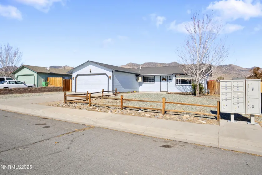 204 Gordon, Dayton, Nevada 89403, 3 Bedrooms Bedrooms, ,2 BathroomsBathrooms,Residential,Residential,Gordon,250058006