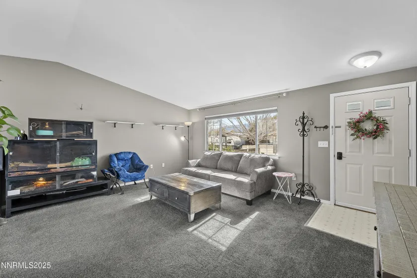 204 Gordon, Dayton, Nevada 89403, 3 Bedrooms Bedrooms, ,2 BathroomsBathrooms,Residential,Residential,Gordon,250058006