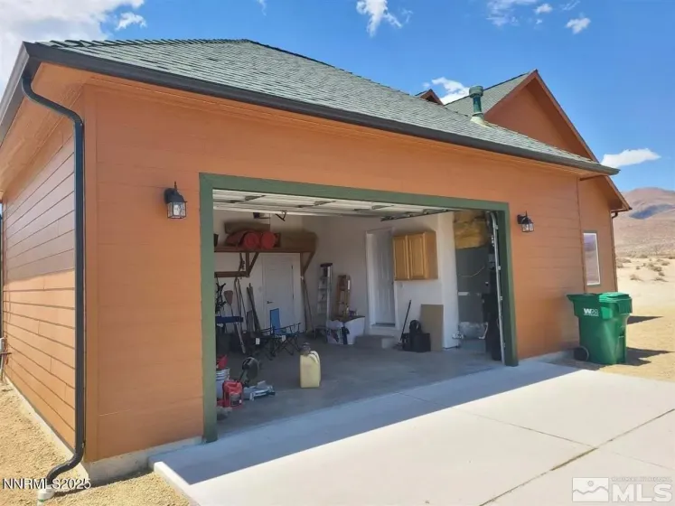 10975 Iroquois, Stagecoach, Nevada 89429, 5 Bedrooms Bedrooms, ,3 BathroomsBathrooms,Residential,Residential,Iroquois,250058009