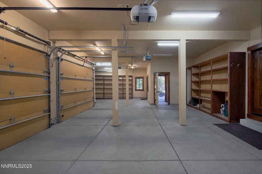 16555 Evergreen Hills, Reno, Nevada 89511, 3 Bedrooms Bedrooms, ,3 BathroomsBathrooms,Residential,Residential,Evergreen Hills,250052327