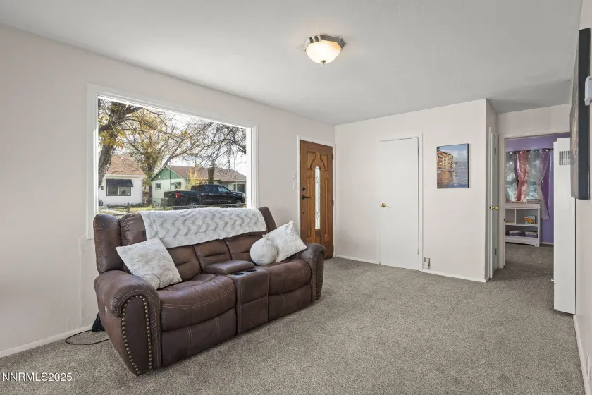 829 10th, Sparks, Nevada 89431, 2 Bedrooms Bedrooms, ,1 BathroomBathrooms,Residential,Residential,10th,250058013