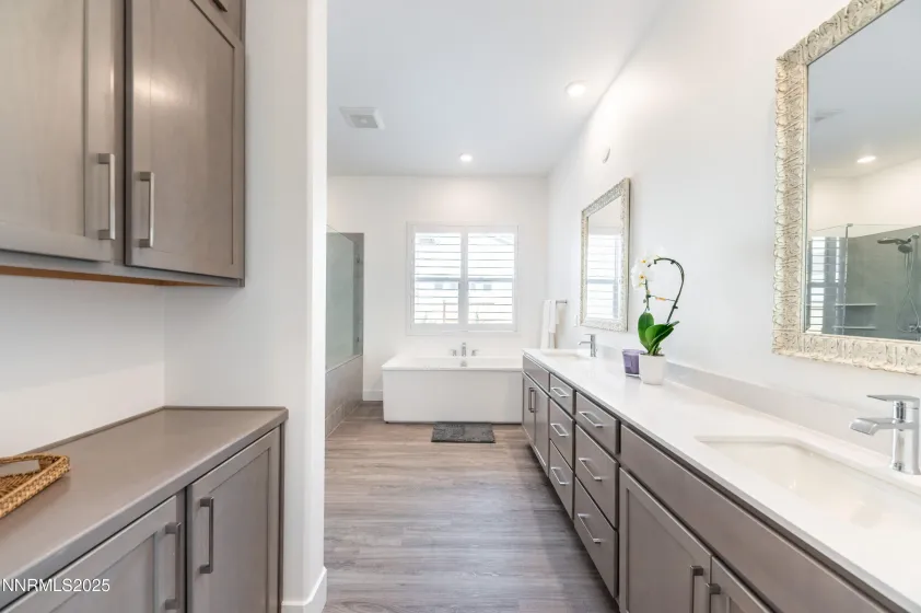 11640 Crosby Ranch, Sparks, Nevada 89441, 4 Bedrooms Bedrooms, ,5 BathroomsBathrooms,Residential,Residential,Crosby Ranch,250058014